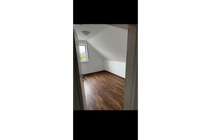 Doppelhaushälfte Bunde Dollart - 800,00&nbsp;EUR Kaltmiete, ca.&nbsp; 100,00&nbsp;m&sup2; in Leer (Ostfriesland) (PLZ: 26789)