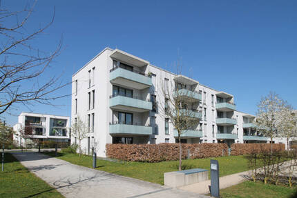 Sonnige 2-Zimmerwohnung mit Südloggia und schicker Einbauküche - München Ramersdorf-Perlach