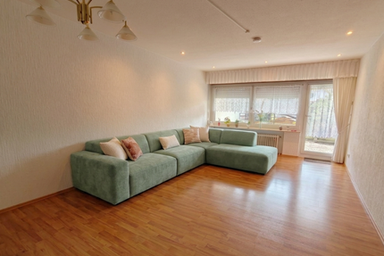Wohnung zum Kaufen in Winterbach 249.000,00 € 74.48 m²