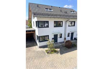 Haus zum Kaufen in Neuching 929.000,00 € 175 m²