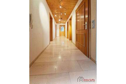 Wohnung zum Mieten in Dachsbach 1.100,00 € 137.89 m²