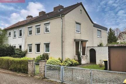 Zentral gelegen mit Sanierungsbedarf - Neustadt