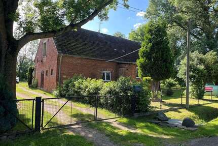 Haus zum Kaufen in Meyenburg 110.000,00 € 120 m²
