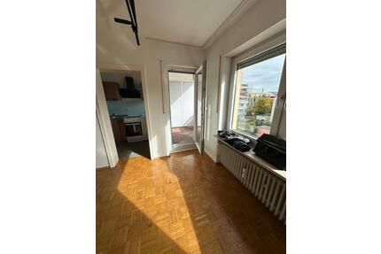 1 Raum Wohnung - 600,00&nbsp;EUR Kaltmiete, ca.&nbsp; 35,00&nbsp;m&sup2; in Landshut (PLZ: 84034) Landshut-West