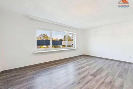 Großzügiges Wohnerlebnis auf 105 m² – Viel Platz & eigene Loggia in Cuxhaven-Altenwalde