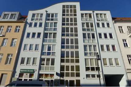 Wohnung zum Mieten in Berlin 739,41 € 61.72 m²