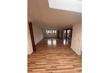 sanierter DG Altbau 3-Zimmer Wohnung - München Schwanthalerhöhe