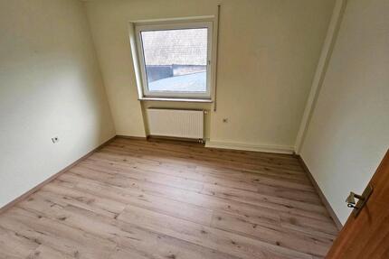 Charmante 5 Zimmer KücheBad 110m² Wöllstein Top Lage - Gau-Bickelheim