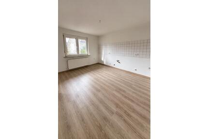 Helle 2-ZKB Wohnung mit Garten in Saarbrücken Nähe Caritas Klinik