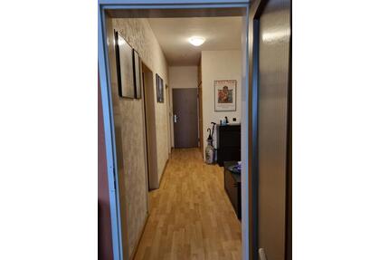 Gepflegte 3 Zimmer Eigentumswohnung in Bischofsheim