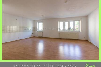 Erdgeschoss - Aufzug - offene Küche | 2-Zimmer-Wohnung Plauen Zentrum