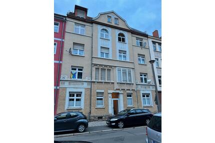 ATLAS IMMOBILIEN: Wunderschöne modernisierte DG Wohnung mit EBK ab sofort verfügbar - Erfurt Andreasvorstadt