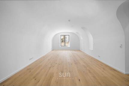 URBANER RÜCKZUG IM GRÜNEN - LOFTFLAIR IM GARTENGESCHOSS - Darmstadt