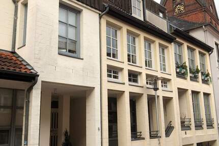 2-Zimmer-Wohnung über 2 Etagen, Marienstraße 4, Flensburg, befristet auf 2 Jahre zu vermieten