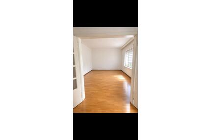 3 Zimmer Altbauwohnung 80qm Garten Balkon ruhige Lage EBK - Merchweiler