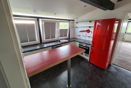 Gepflegte Dachgeschoßwohnung in Hachenburg, zentrale Lage