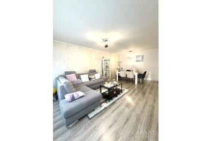 3 Zimmer-Wohnung mit Balkon, Pkw-Außenstellplatz und Keller - Waiblingen