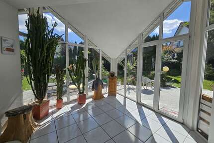 Haus zum Kaufen in Ergoldsbach 549.000,00 € 137.88 m²
