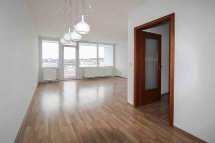 Großzügige 3-Zimmer-Wohnung mit sehr gutem Grundriss und Balkon in Bonn