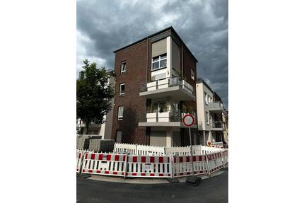 Moderne 2-Zimmer-Wohnung mit Balkon in Moers-Mitte, ab 01.06.2026