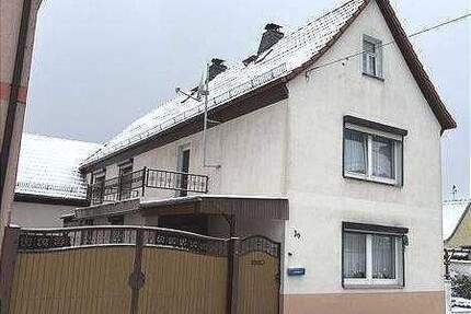 EFH in Landgrafroda - 70.000,00&nbsp;EUR Kaufpreis, ca.&nbsp; 135,00&nbsp;m&sup2;&nbsp;Wohnfl&auml;che in Querfurt (PLZ: 06268) Landgrafroda