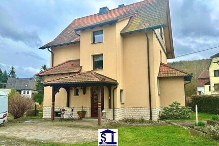 Ein zu Hause voller Geschichten - Ihr Familienglück am Ortsrand von Breitungen