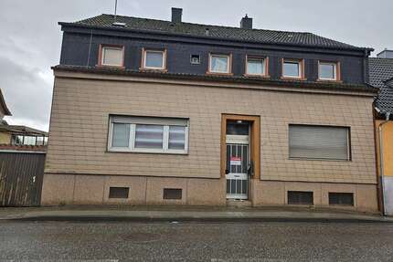 Haus zum Kaufen in Otterbach 122.000,00 € 172 m²