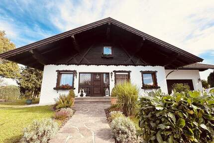 *WITTLICH * NIEDERÖFFLINGEN * Nahe HASBORN ALTRICH SALMTAL *** Schwarzwald-Stil in der Eifel *** Landleben *** Bungalow-Einfamilienhaus *** Ferienhau