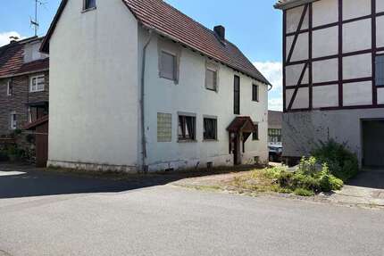 Haus zum Kaufen in Wabern 115.000,00 € 178 m²
