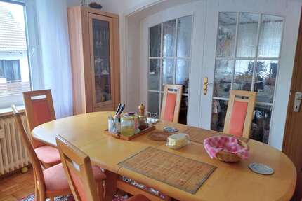 Wohnung zum Kaufen in Rednitzhembach 299.000,00 € 104 m²