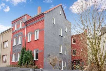 Haus zum Kaufen in Rositz 320.000,00 € 213 m²