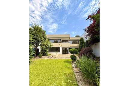 Haus zum Mieten in Düren 2.074,95 € 153.7 m²