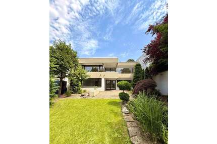 Haus zum Mieten in Düren 2.151,80 € 153.7 m²