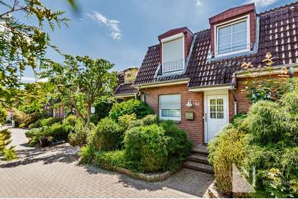 Haus zum Kaufen in Adendorf 349.000,00 € 110 m²