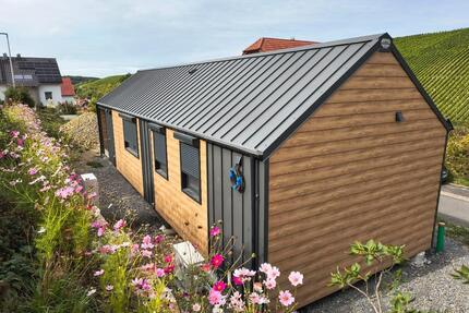 Grundstück mit kleinem KompakthausTinyhaus zum Erstbezug!! - Retzstadt