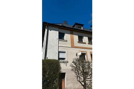 2-Raum Wohnung mit Gartenanteil und Einbauküche - Sparneck