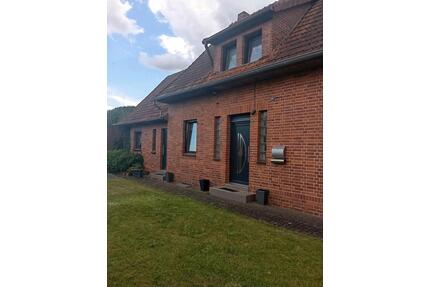 Biete Haus in 31608 Oyle. ds - 138.000,00&nbsp;EUR Kaufpreis, ca.&nbsp; 155,00&nbsp;m&sup2; in Estorf (PLZ: 31629)