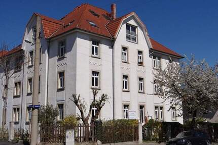 RUHIGES Wohnen in Briesnitz - Eine 2 Raum Wohnung im 2. Obergeschoß sucht neue Mieter - Dresden