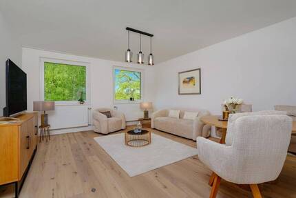Frisch sanierte 3-Zimmer-Wohnung mit Loggia in Hamburg-Sasel