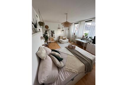 650 € WG-Zimmer im Bonner Zentrum |Frauen-WG|Unmöbiliert