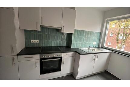 Schöne frisch renovierte 2 ZKB Wohnung in Heppens zu vermieten! - Wilhelmshaven