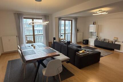 Großzügige 3-Zimmer-Wohnung mit Balkon mitten in Wolfratshausen