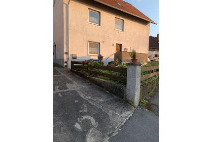 Haus ländlich 160 qm auf 2 Etagen +1380 qm Grundstück - Lügde