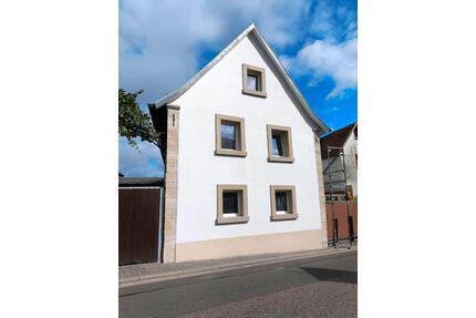 Einfamilienhaus - 348.888,00&nbsp;EUR Kaufpreis, ca.&nbsp; 110,00&nbsp;m&sup2; in Klingenmünster (PLZ: 76889)