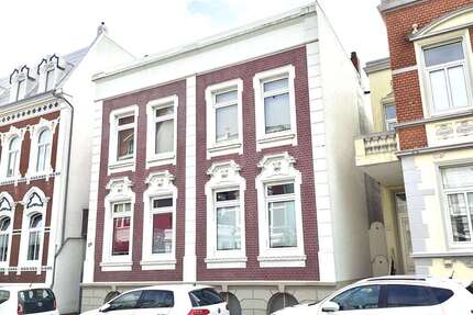 Haus zum Kaufen in Cuxhaven 238.000,00 € 152 m²