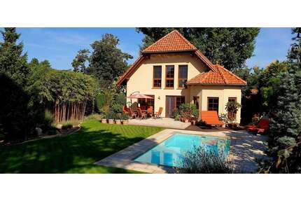 Haus zum Kaufen in Hohen Neuendorf 1.550.000,00 € 162 m²