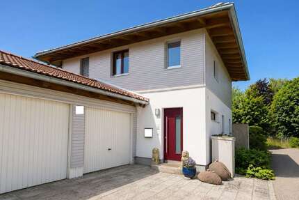 Haus zum Kaufen in Breitbrunn am Chiemsee 1.260.000,00 € 150 m²