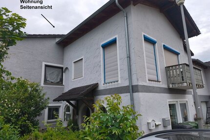 Schnäppchen-Verkauf Für Familien mit Platzbedarf 5-6 Zimmer-Wohnung WFL 140 m² mit Balkon und großem Gartenanteil mit 450 m² in guter Lage. - Laaber