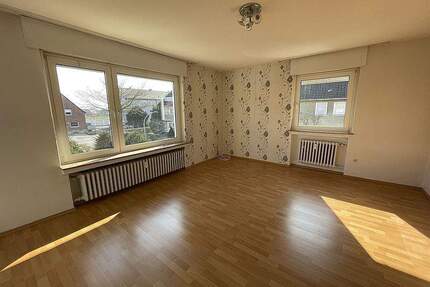 Dreizimmerwohnung mit Dachgeschoss und Garten - Rheda-Wiedenbrück