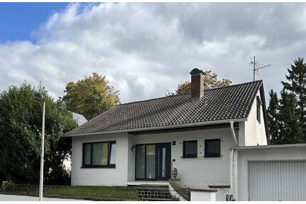 Wohnen auf einer Ebene im freistehenden Einfamilienhaus - Solingen Merscheid